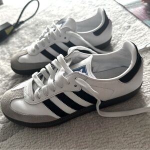 adidas sambas og leather white sneakers sz 5.5 women’s or small 6